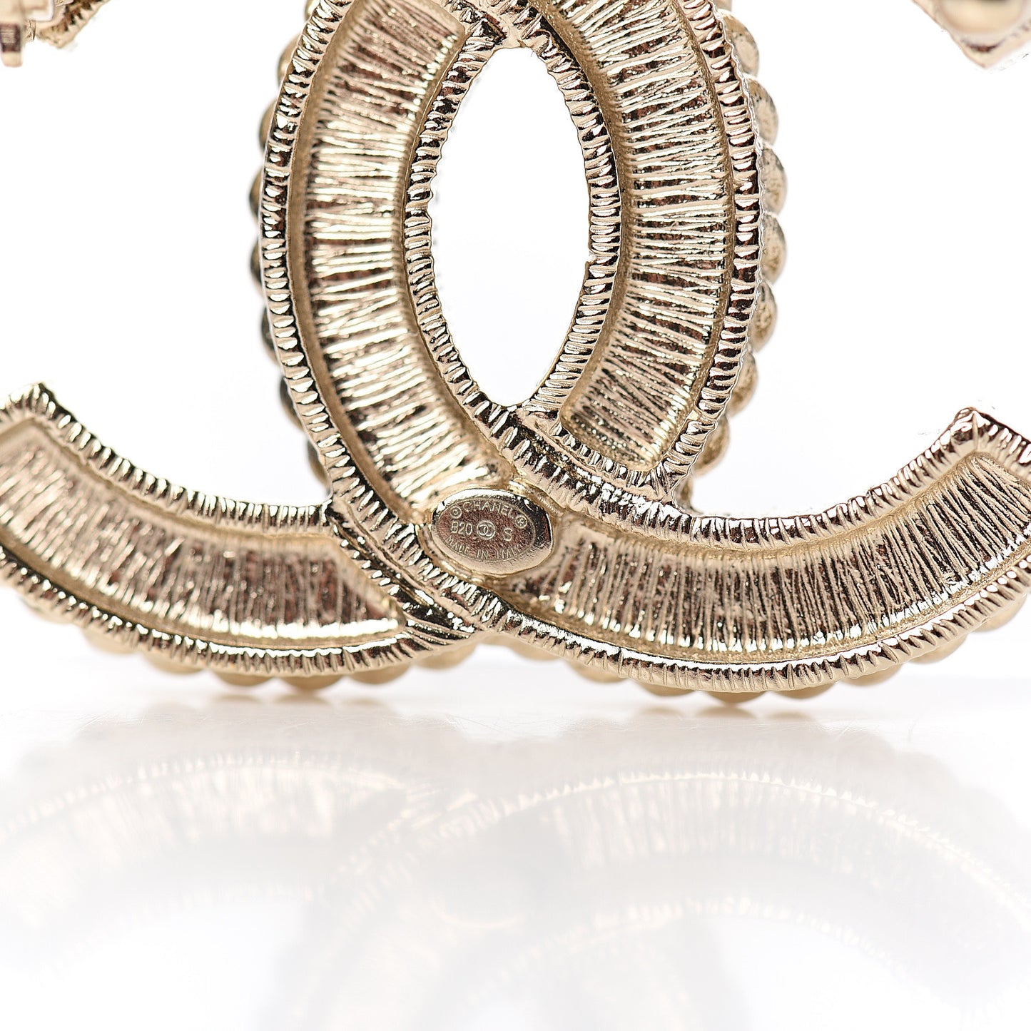Pearl Crystal April In Paris CC Brooch Gold