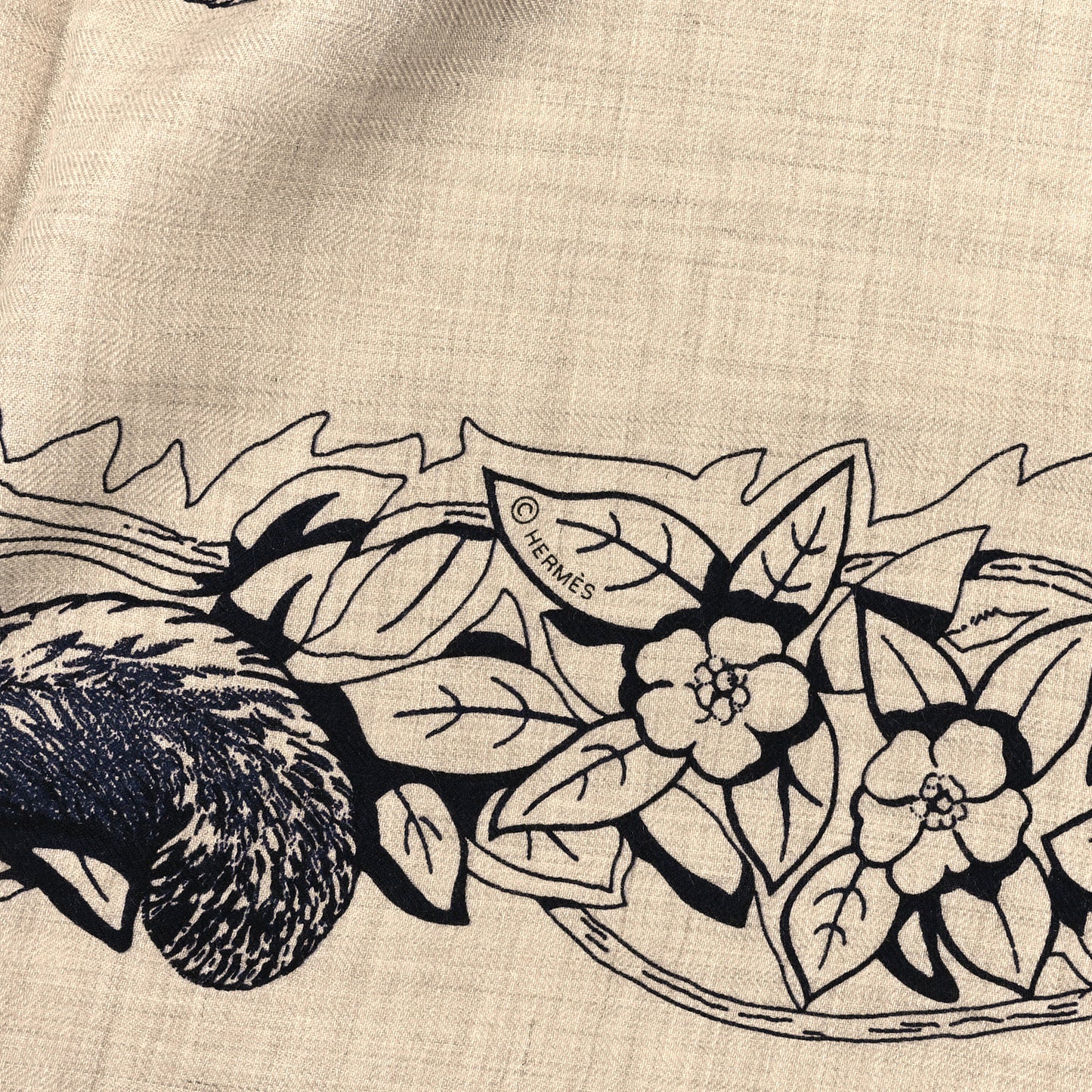 Cashmere Silk Jungle Love Tattoo Shawl 140 Natural Bleu Black