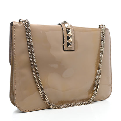 Valentino Garavani Patent Large Glam Lock Rockstud Flap Poudre 2 of 5