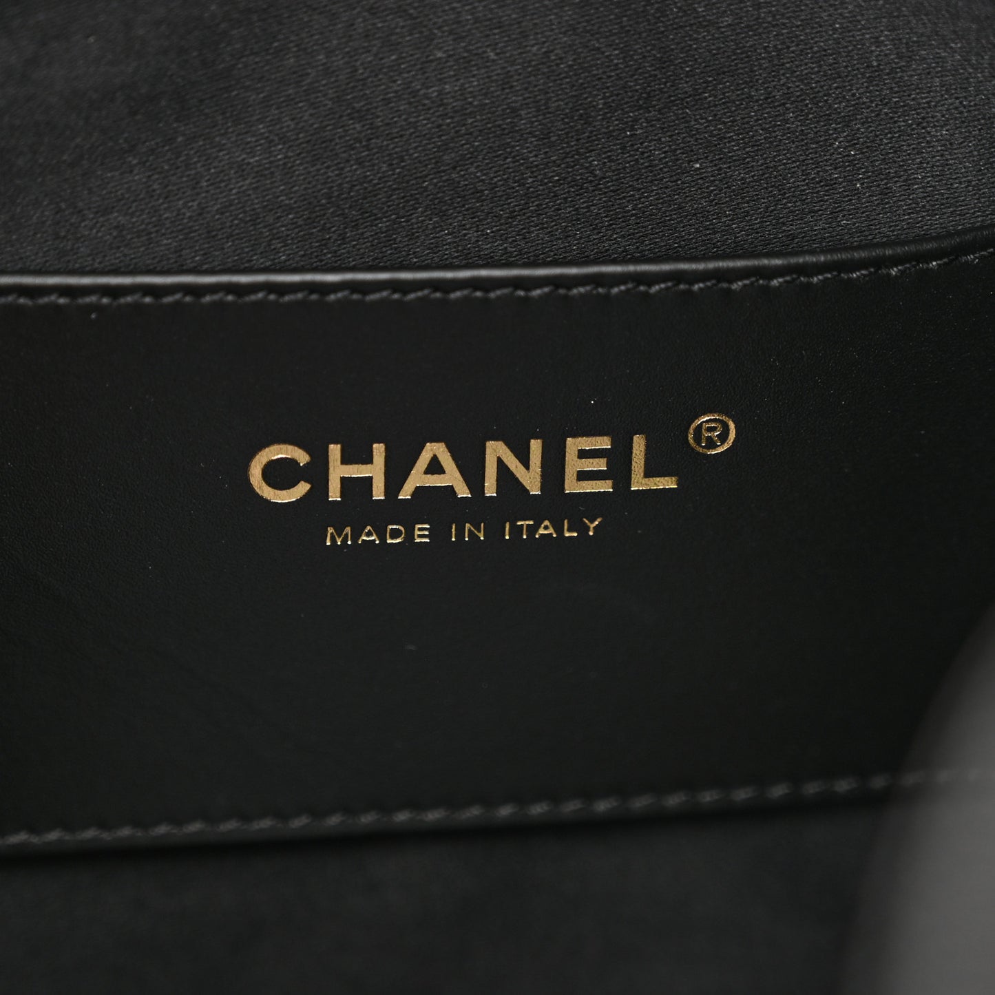 Caviar Quilted Medium Chanel 25 Handbag Black