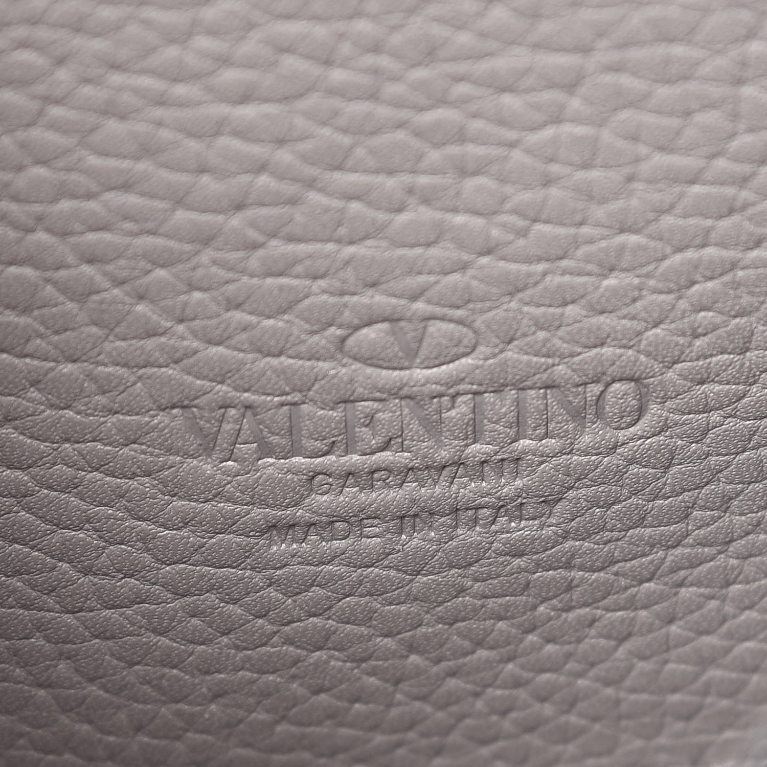 Valentino Garavani Pebbled Calfskin Medium Rockstud Flip Lock Crossbody Bag Pastel Grey 8 of 8