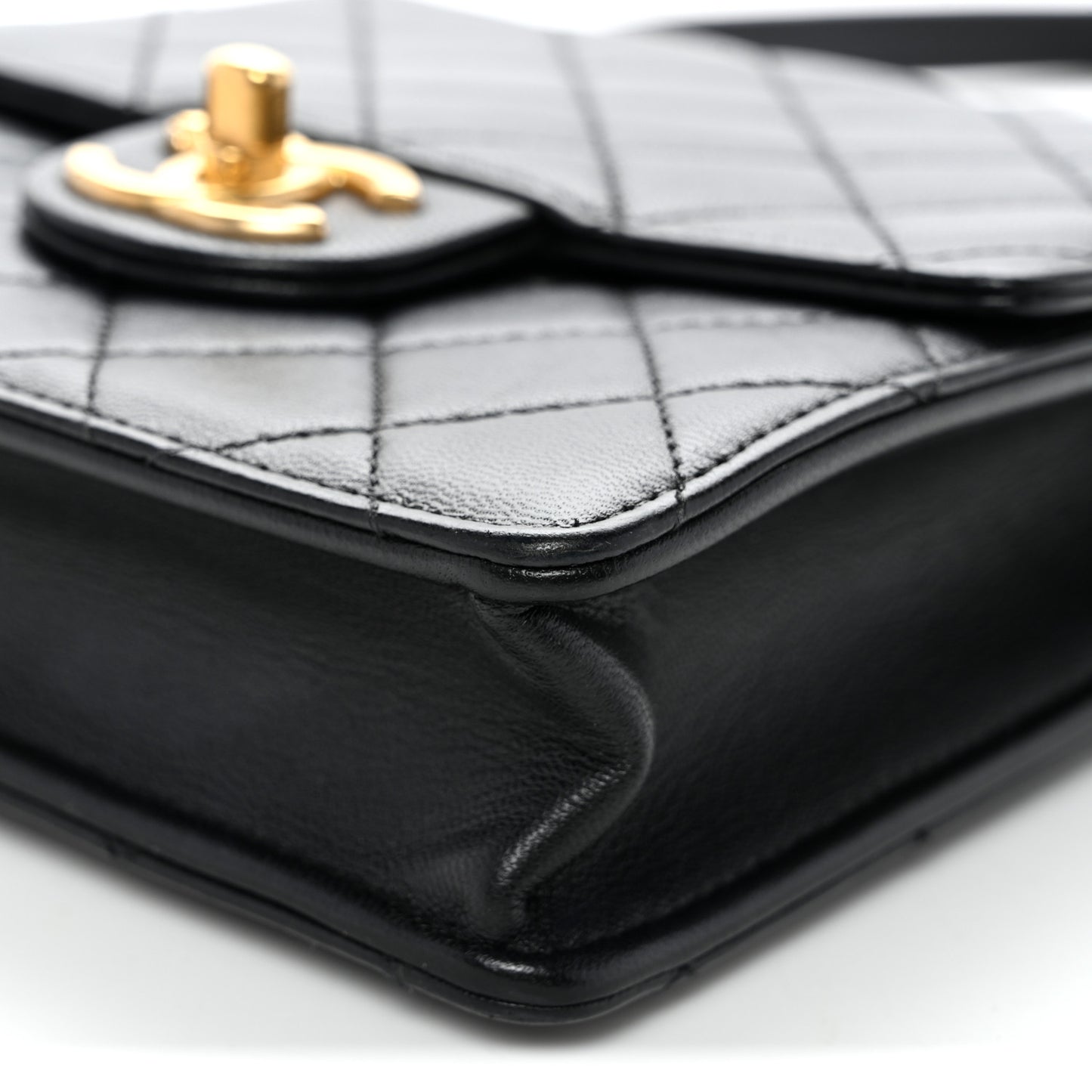 Goatskin Quilted Chic Pearls Flap Black