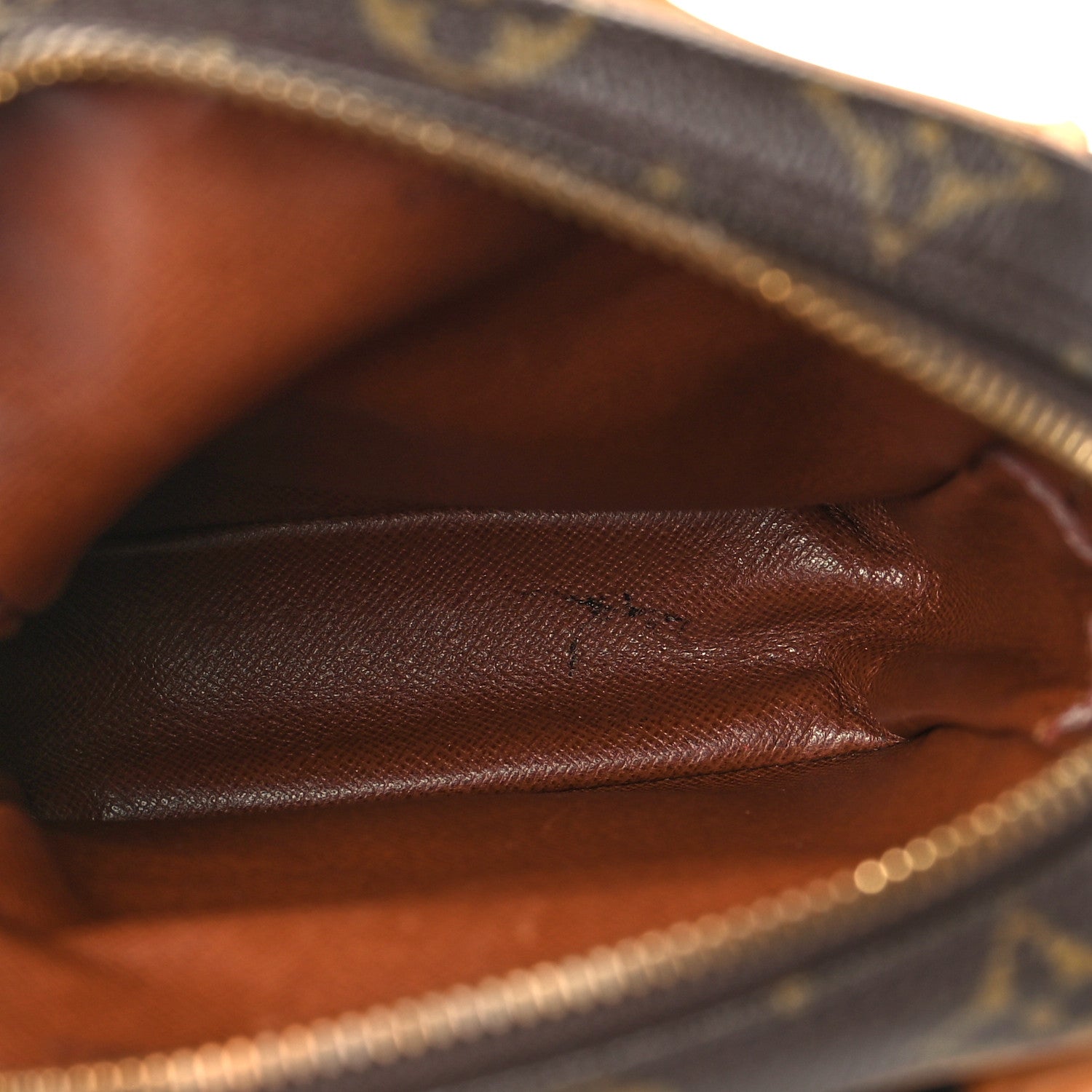 Louis Vuitton Monogram Amazone PM 5 of 12