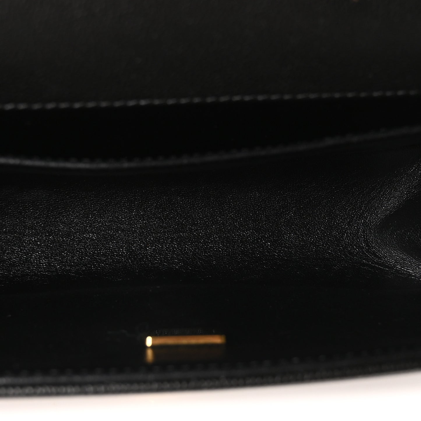 Caviar Quilted Medium Boy Flap Black