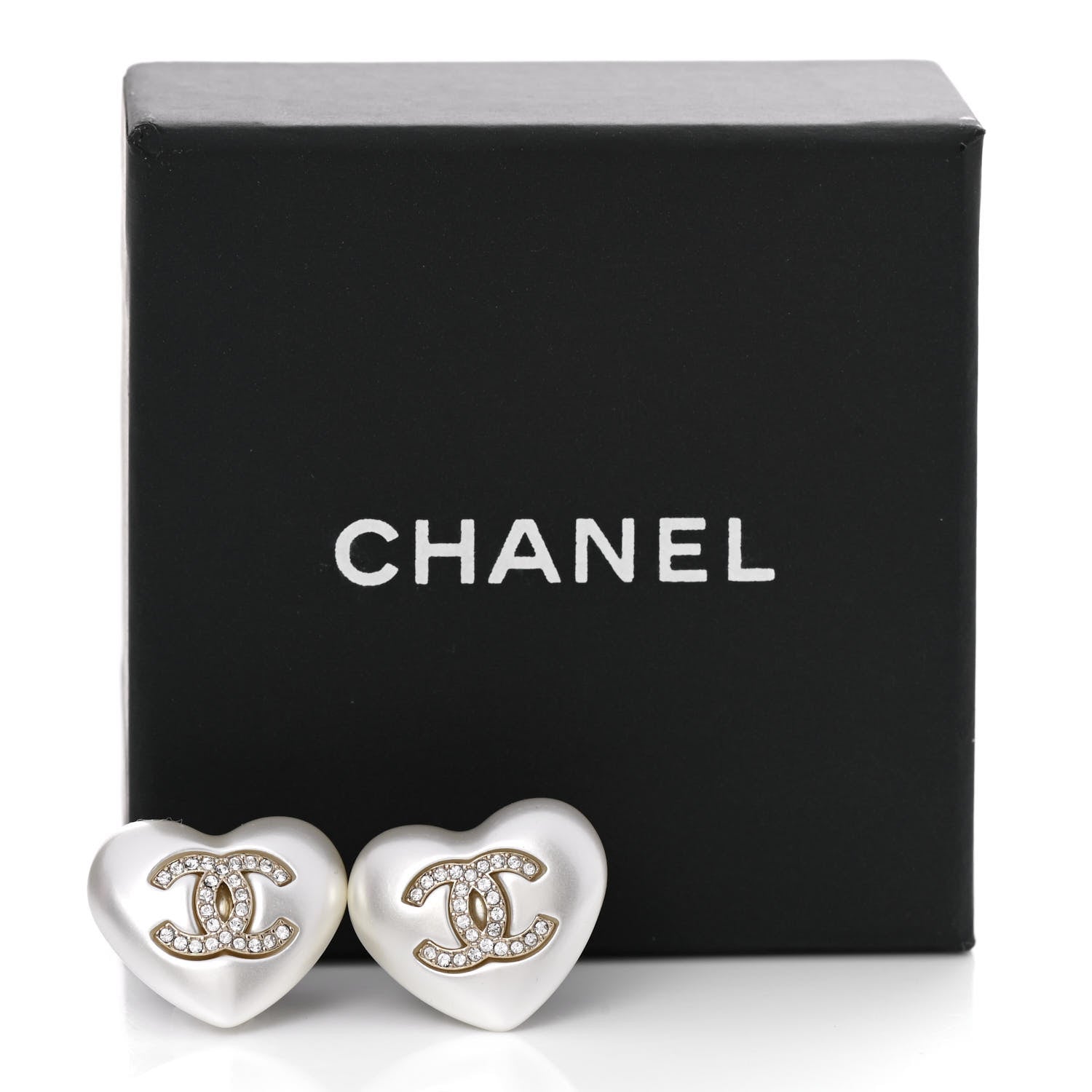 Chanel Pearl Crystal CC Heart Earrings Gold 5 of 5