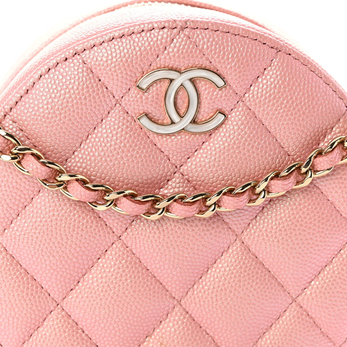 Iridescent Caviar Resin Quilted Round Clutch With Chain Pink