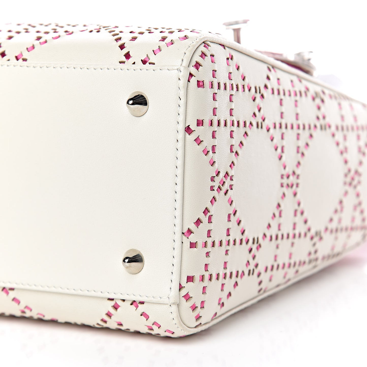 Lambskin Stitched Cannage Medium Lady Dior Pink White