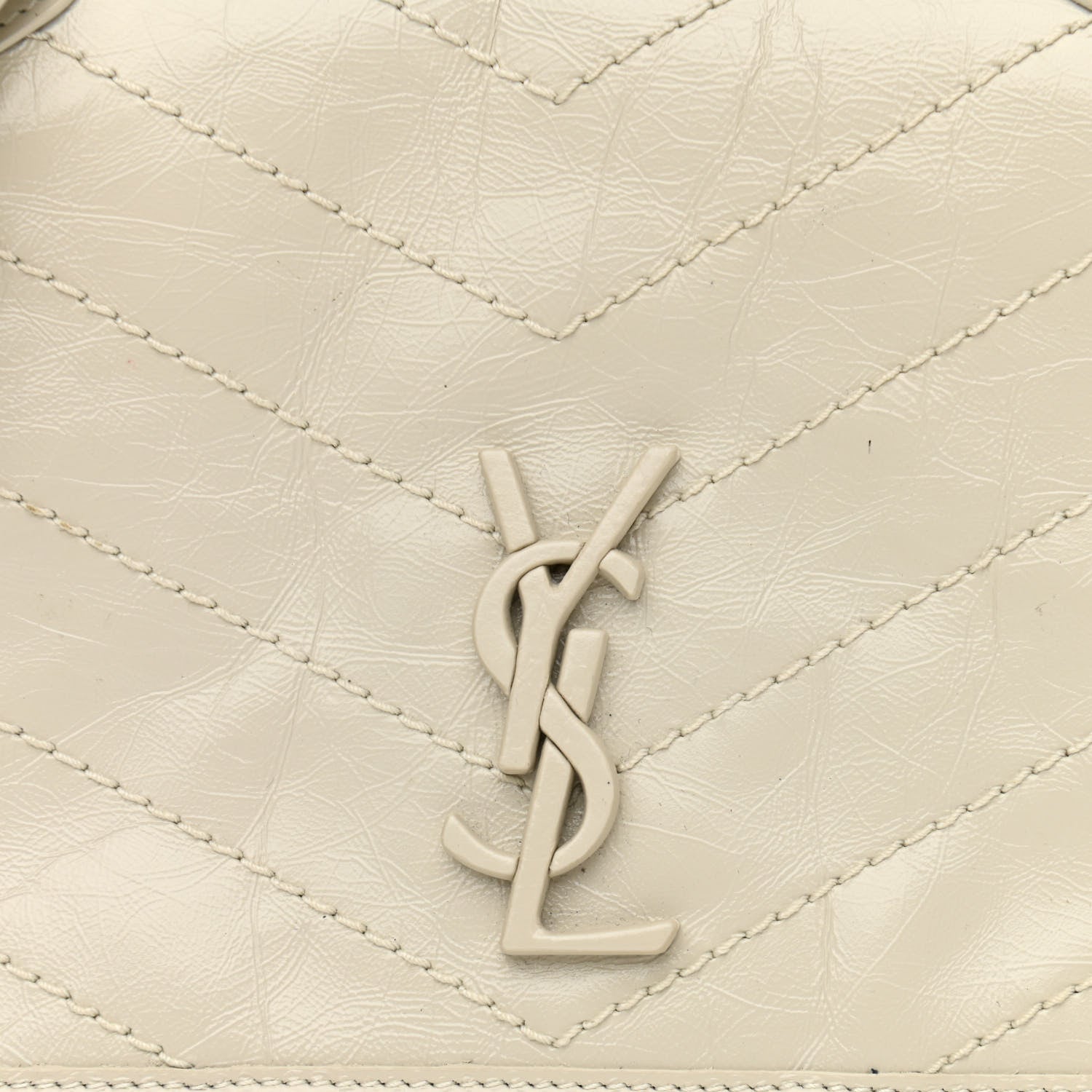 Saint Laurent Crinkled Calfskin Matelasse Monogram Niki Chain Wallet Crema Soft 7 of 9