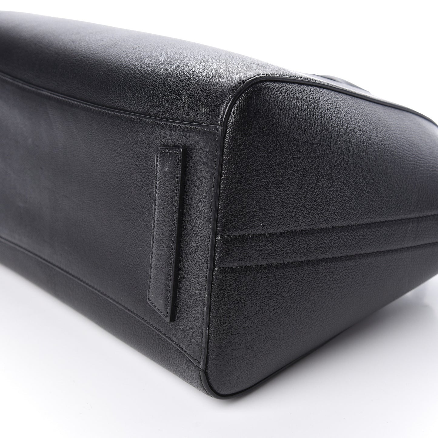 Sugar Goatskin Medium Antigona Black
