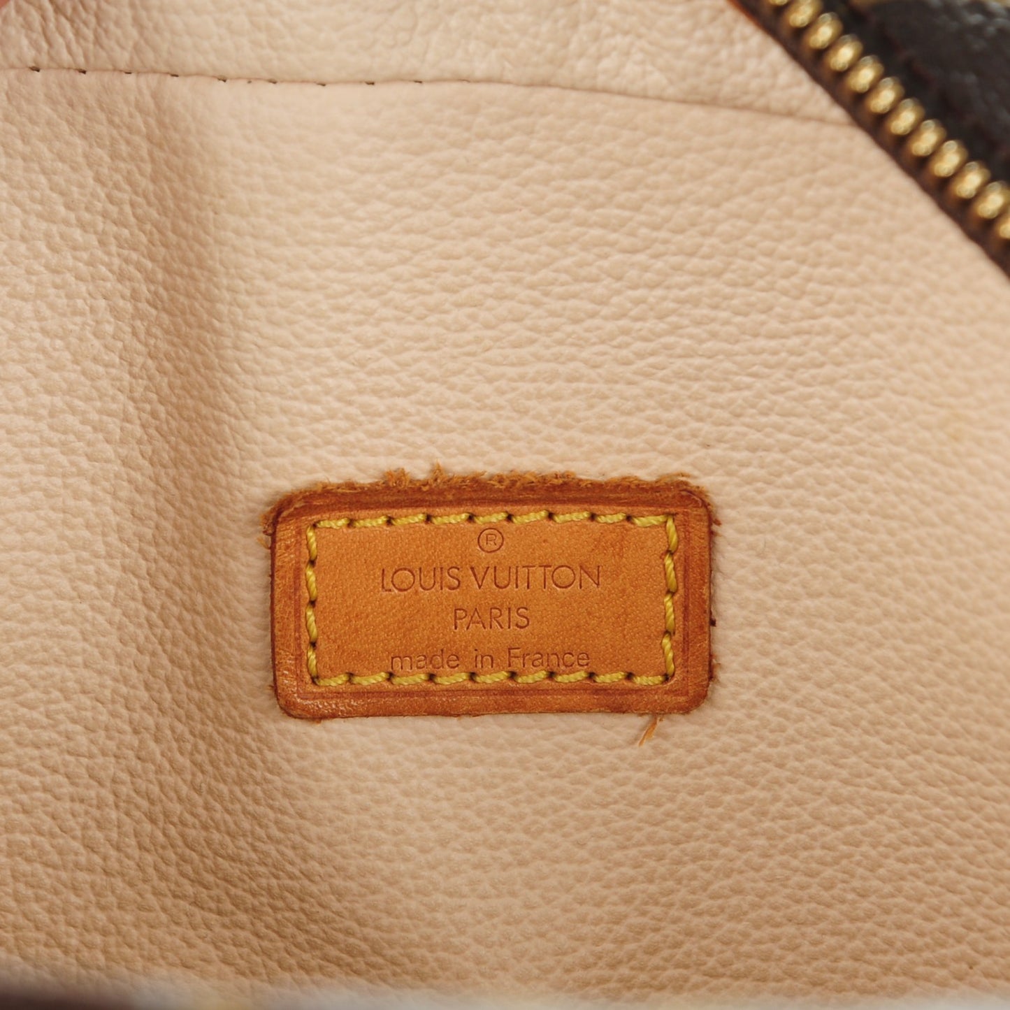 Monogram Spontini