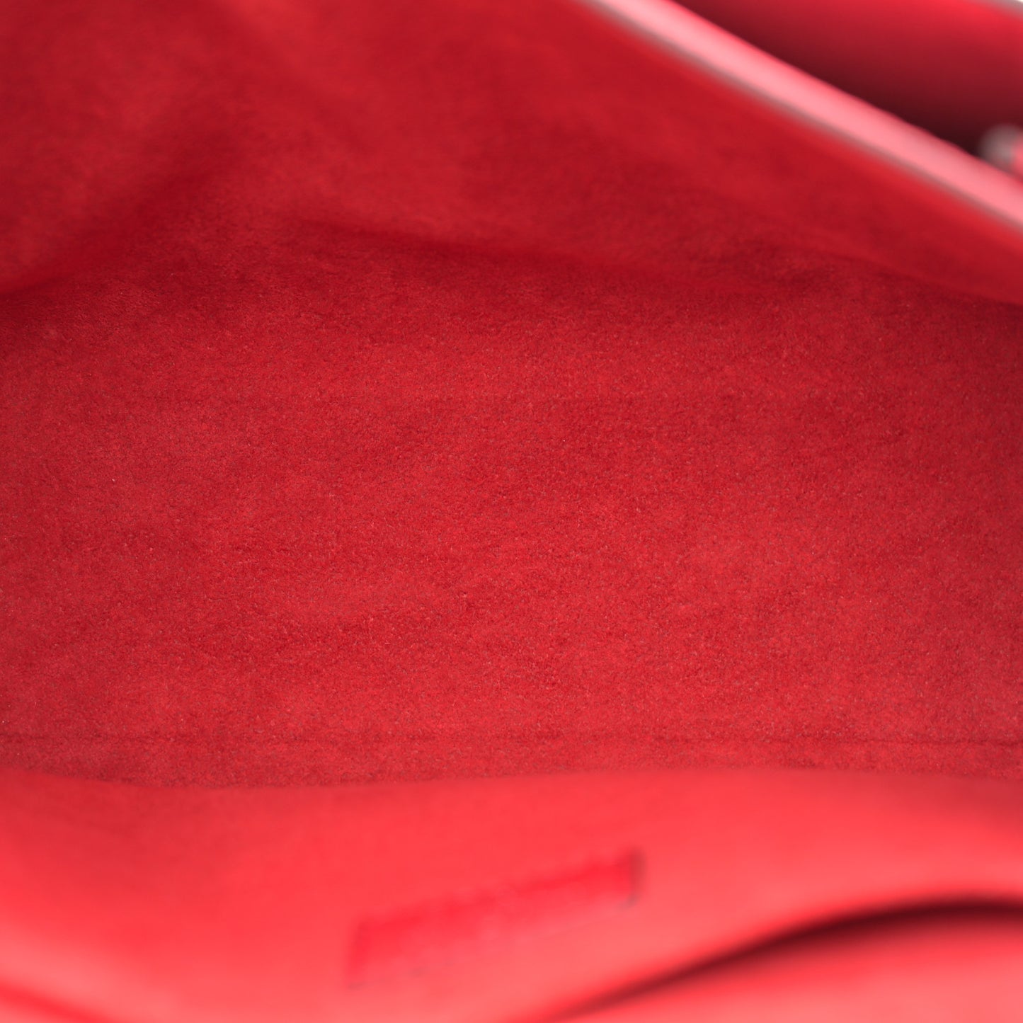 Soft Calfskin Mylockme Chain Bag BB Rubis