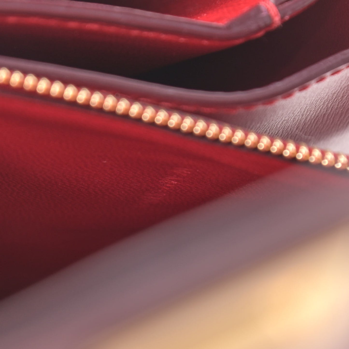 Box Calfskin Medium Classic Box Flap Bag Red