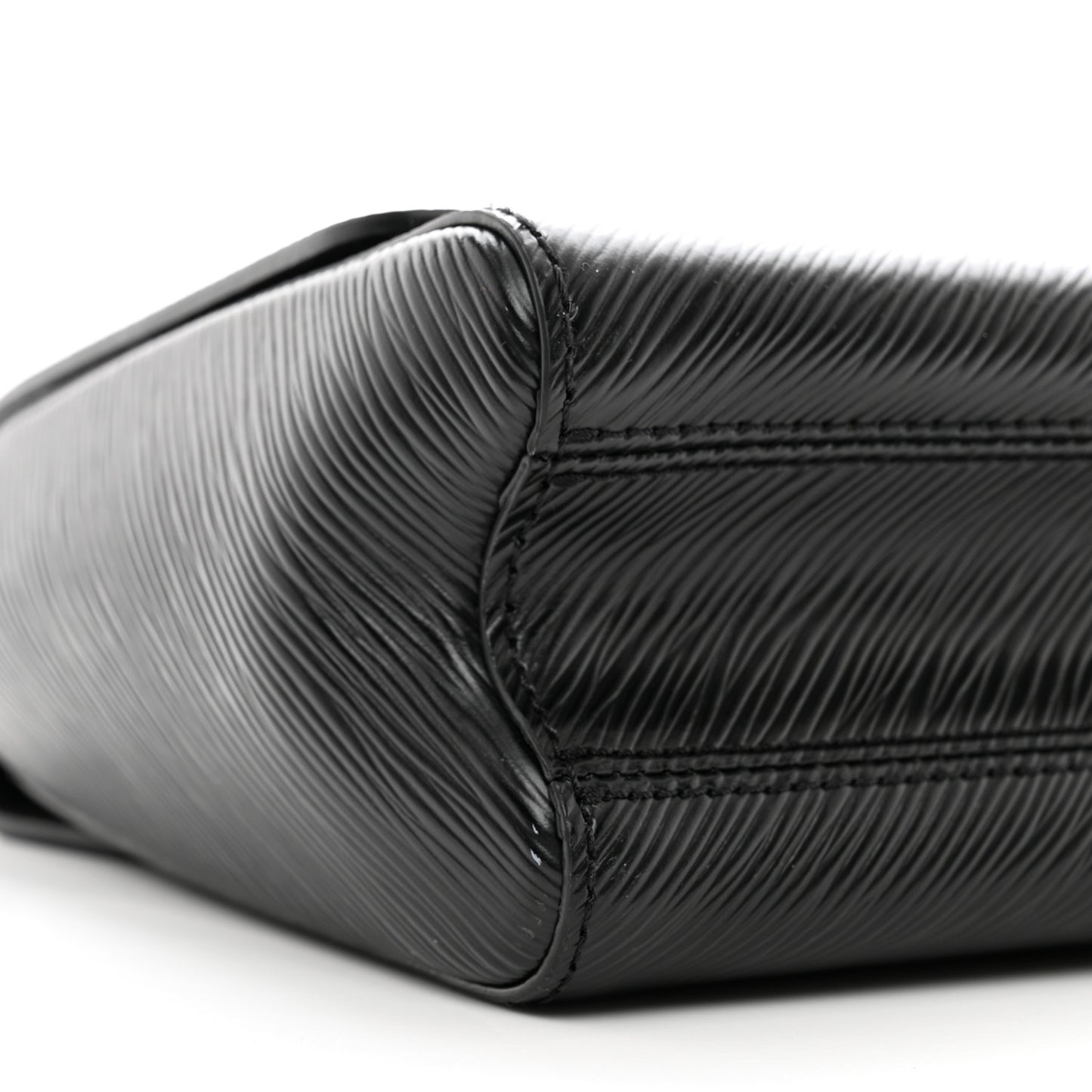 Epi Twist Shoulder Bag MM Black