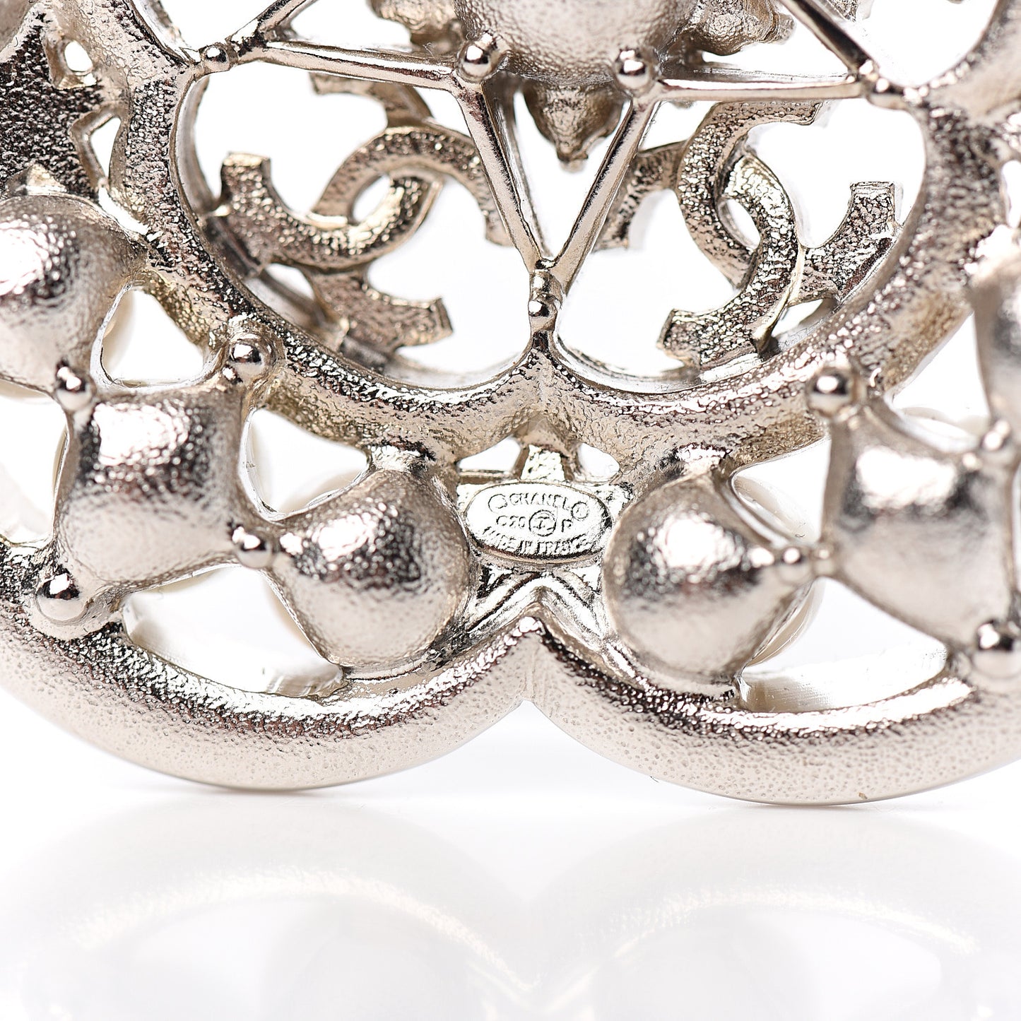 Crystal Pearl Flower CC Brooch Silver
