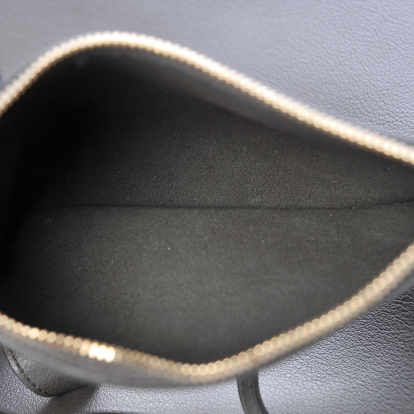 Calfskin Large Shopping Tote Black Earth