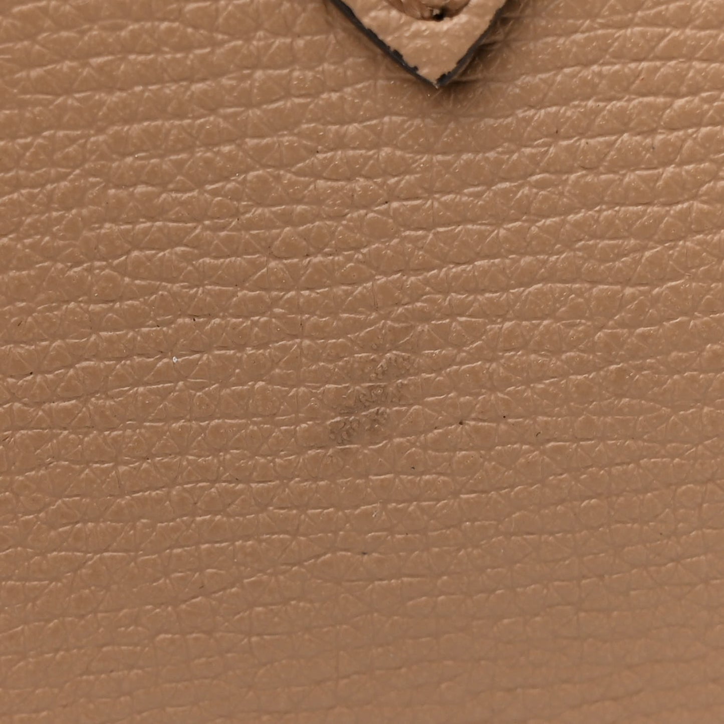 Grainy Calfskin Haymarket Check Medium Reversible Tote Camel