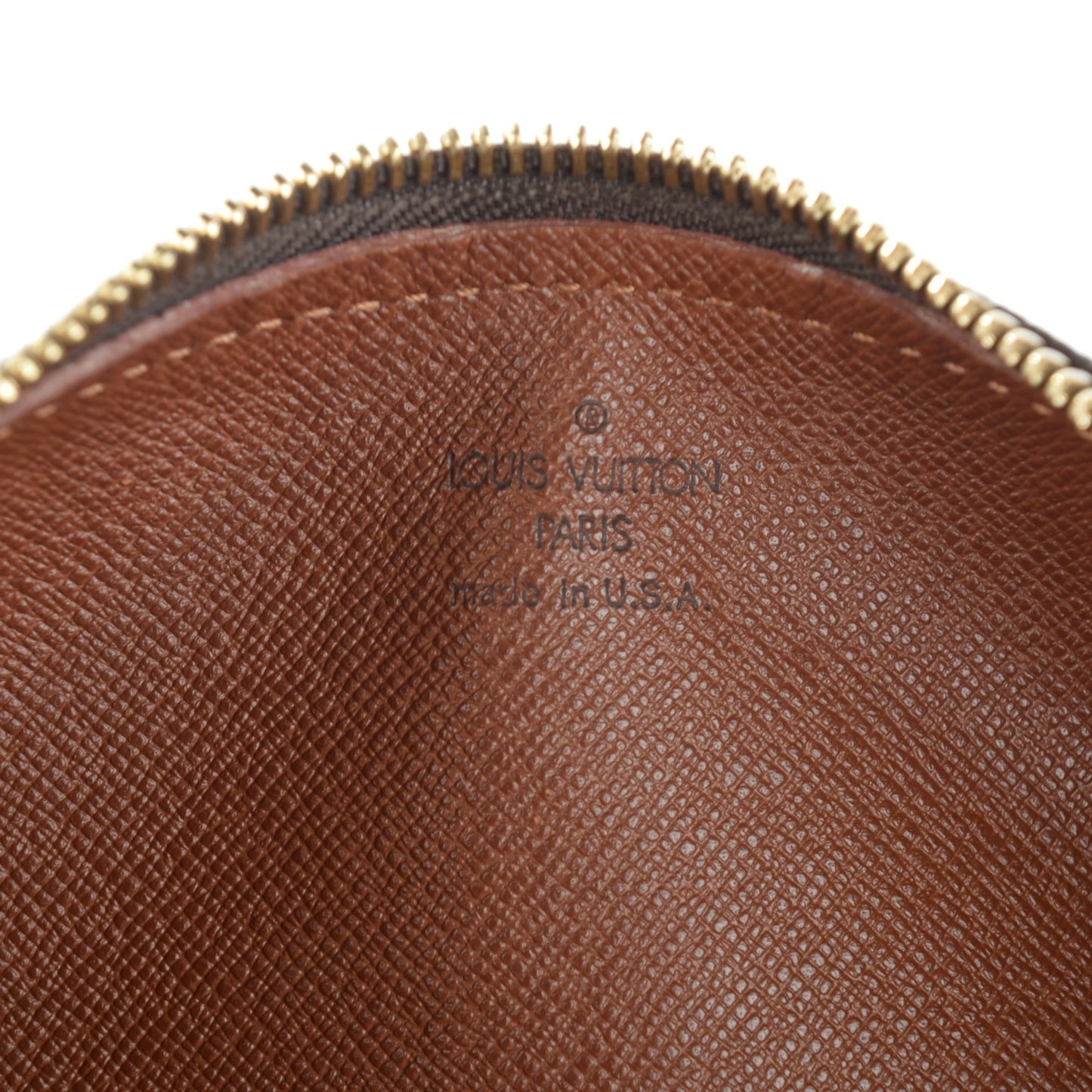 Monogram Papillon 26