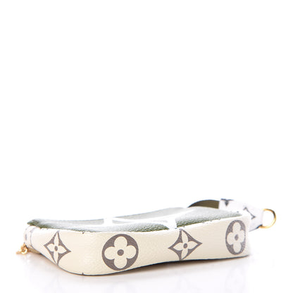 Louis Vuitton Monogram Giant Micro Pochette Accessories Kaki White 4 of 8