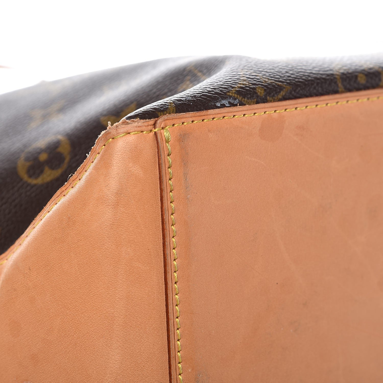 Louis Vuitton Monogram Cabas Mezzo 12 of 14