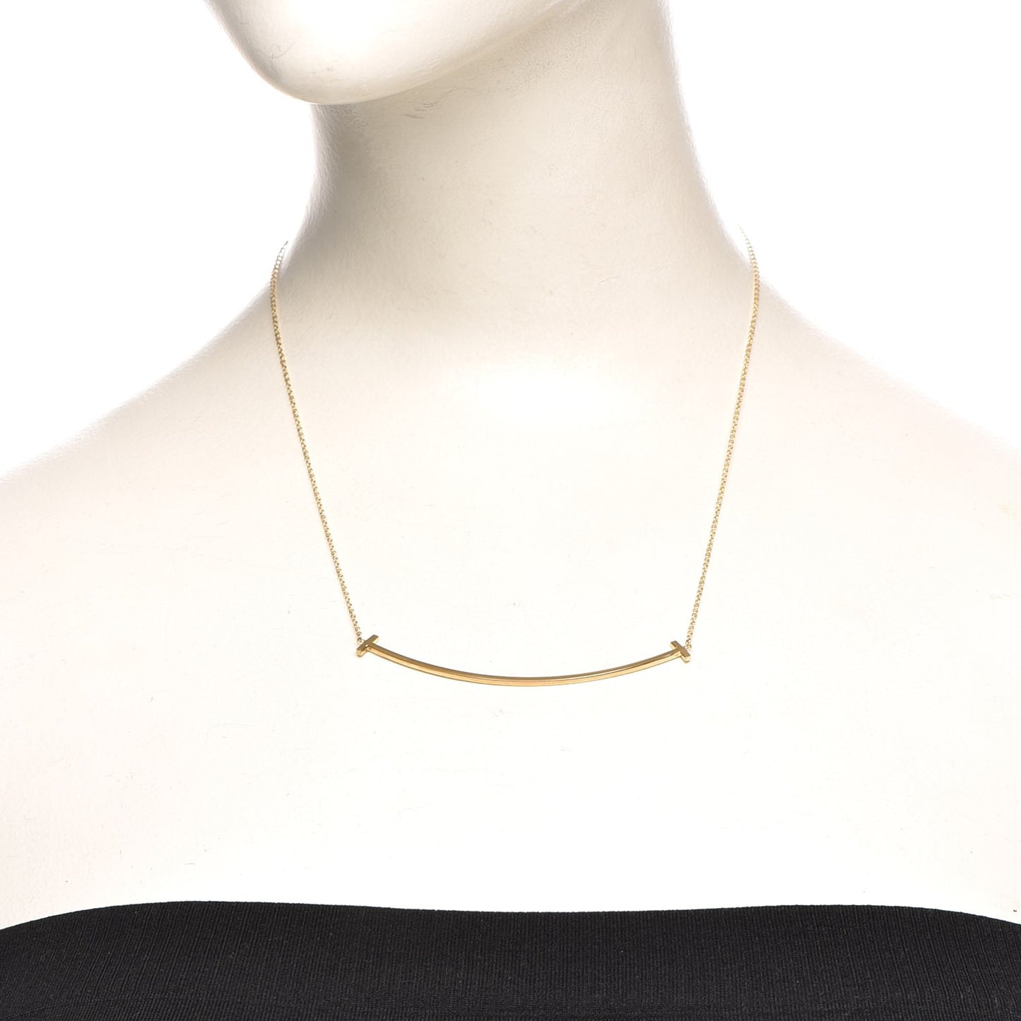 18K Yellow Gold Large T Smile Pendant Necklace