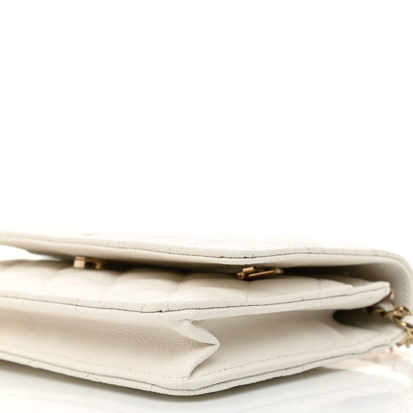 Caviar Quilted Wallet On Chain WOC White