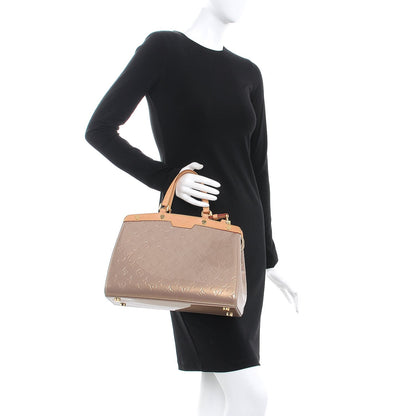 Louis Vuitton Vernis Brea MM Beige Poudre 3 of 10