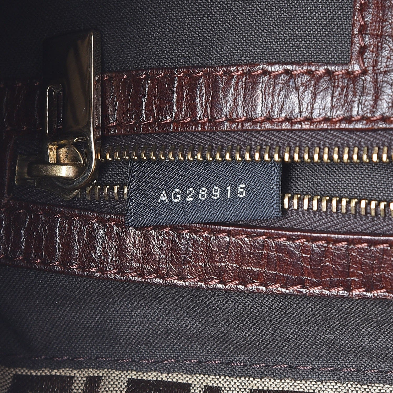 Fendi Zucchino Vitello Clip Hobo Mogano Panna Bruciato 7 of 7