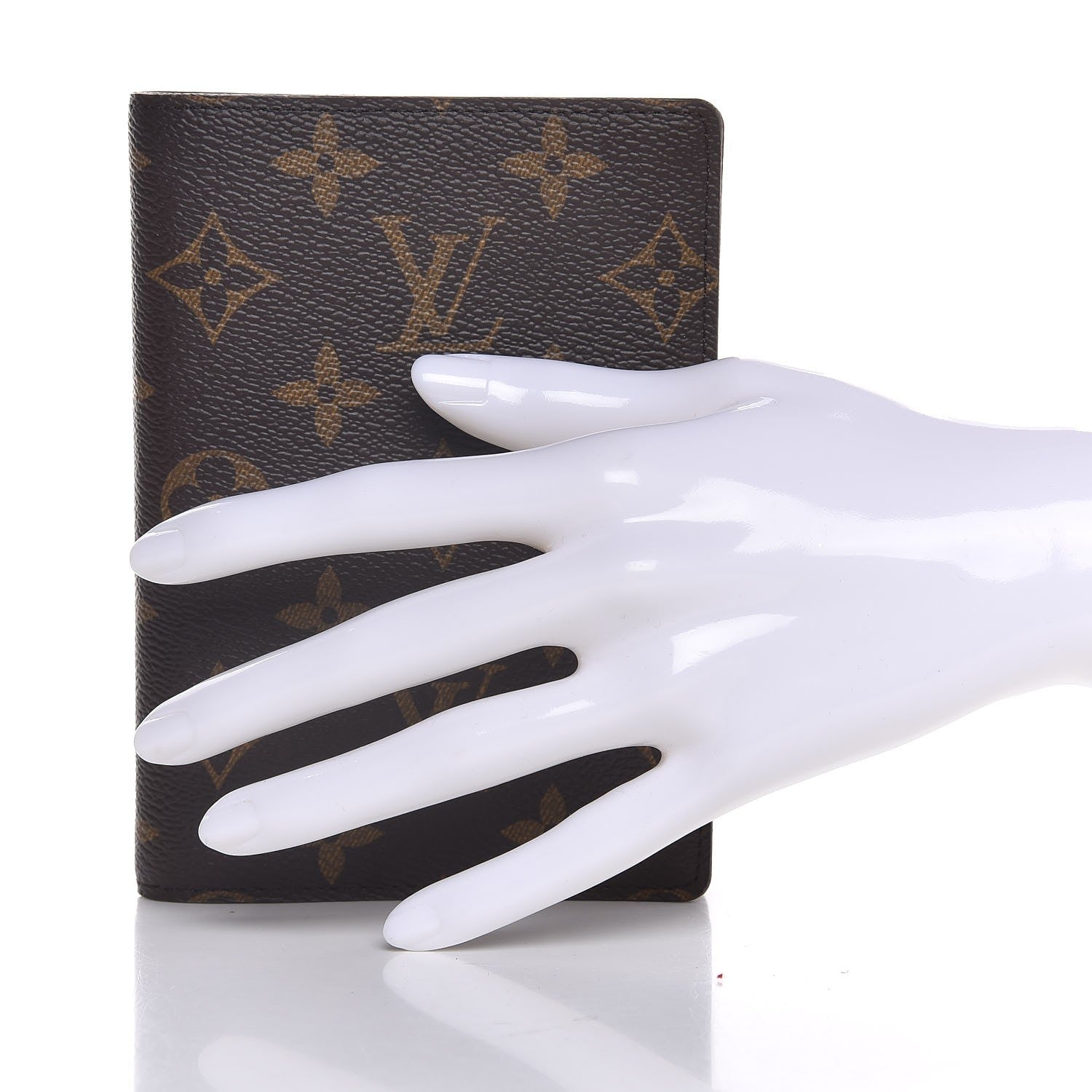 Louis Vuitton Monogram Small Ring Agenda Cover 2 of 9