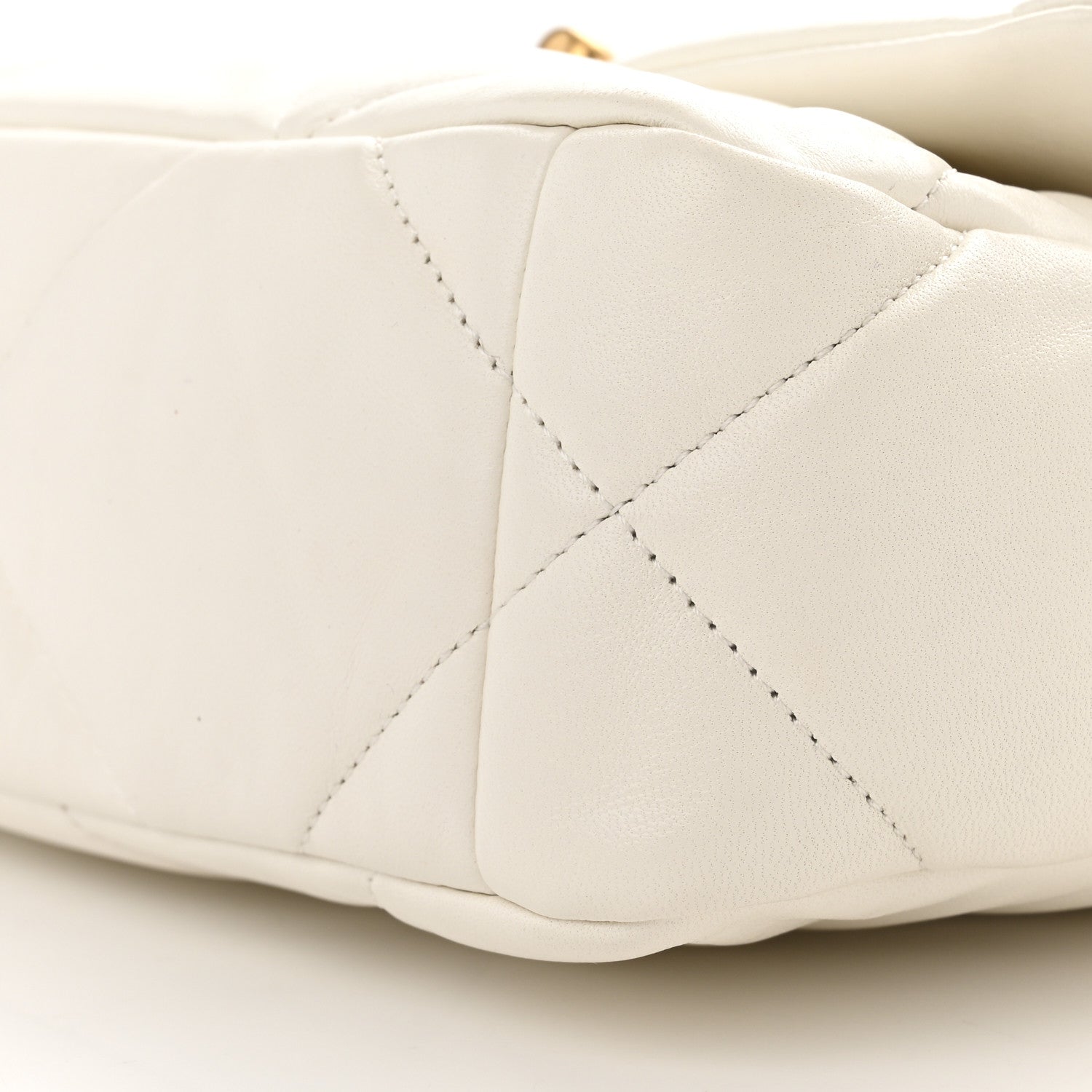 Chanel Lambskin Quilted Medium Chanel 19 Flap White 10 of 11