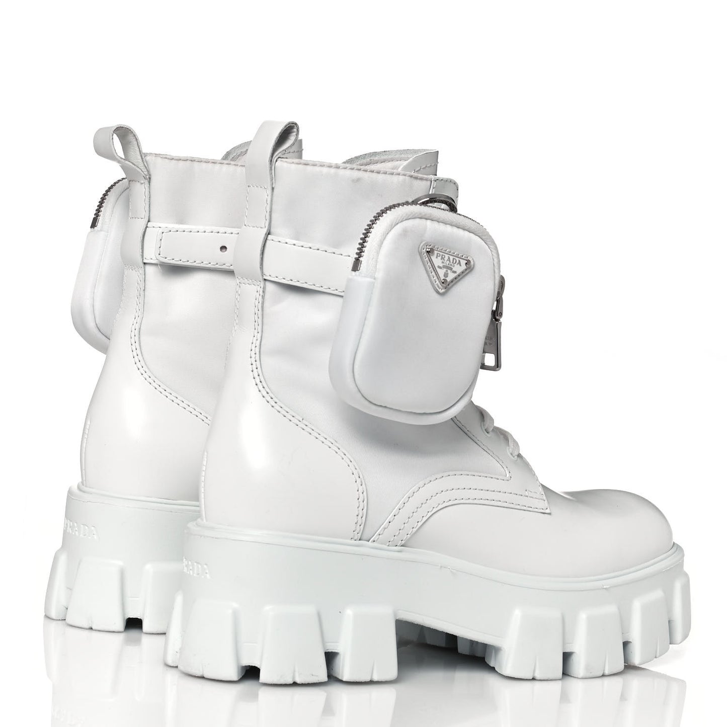 Spazzolato Rois Re-Nylon Metal Triangle Logo Monolith Pouch Pocket 55mm Boots 37.5 White