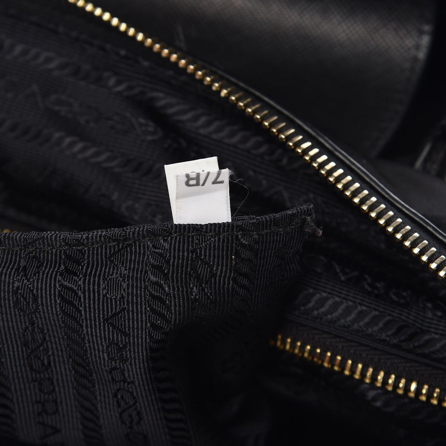 Tessuto Nylon Saffiano Tote Black