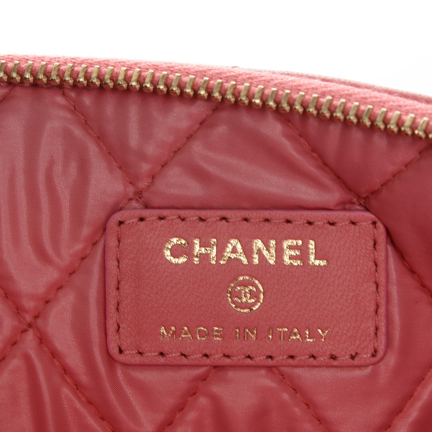 Chanel Lambskin Quilted Medium Casino Beauty CC Cosmetic Case Fuchsia 6 of 7