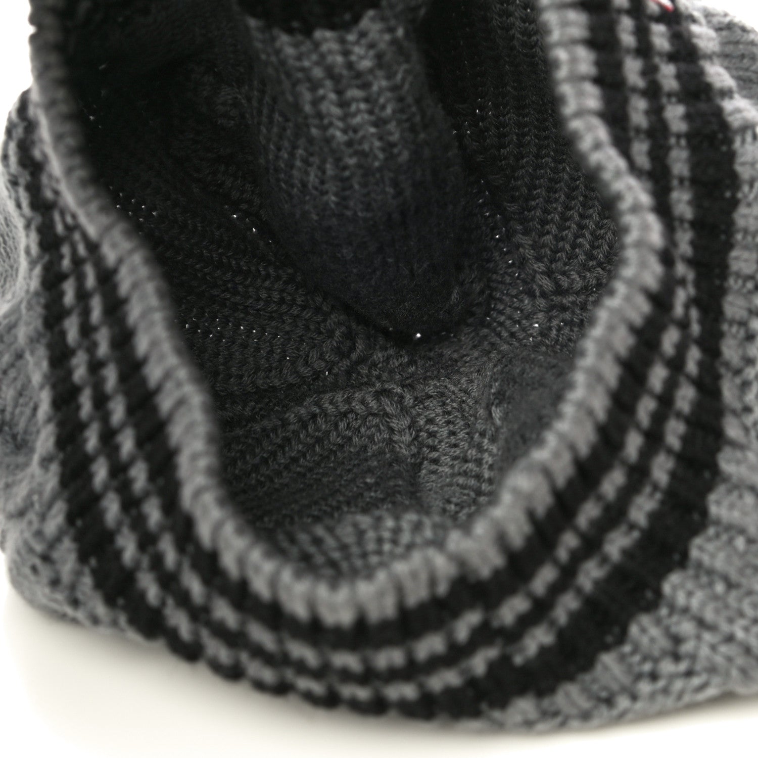 Louis Vuitton Wool Cable Knit Crystal LV Columbia Beret Grey 4 of 8