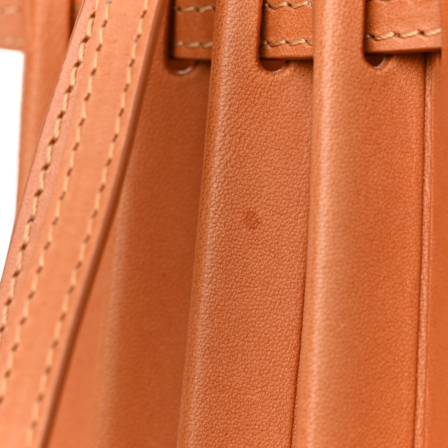 Vegetable Tanned Calfskin Pleated Bucket Bag Camello