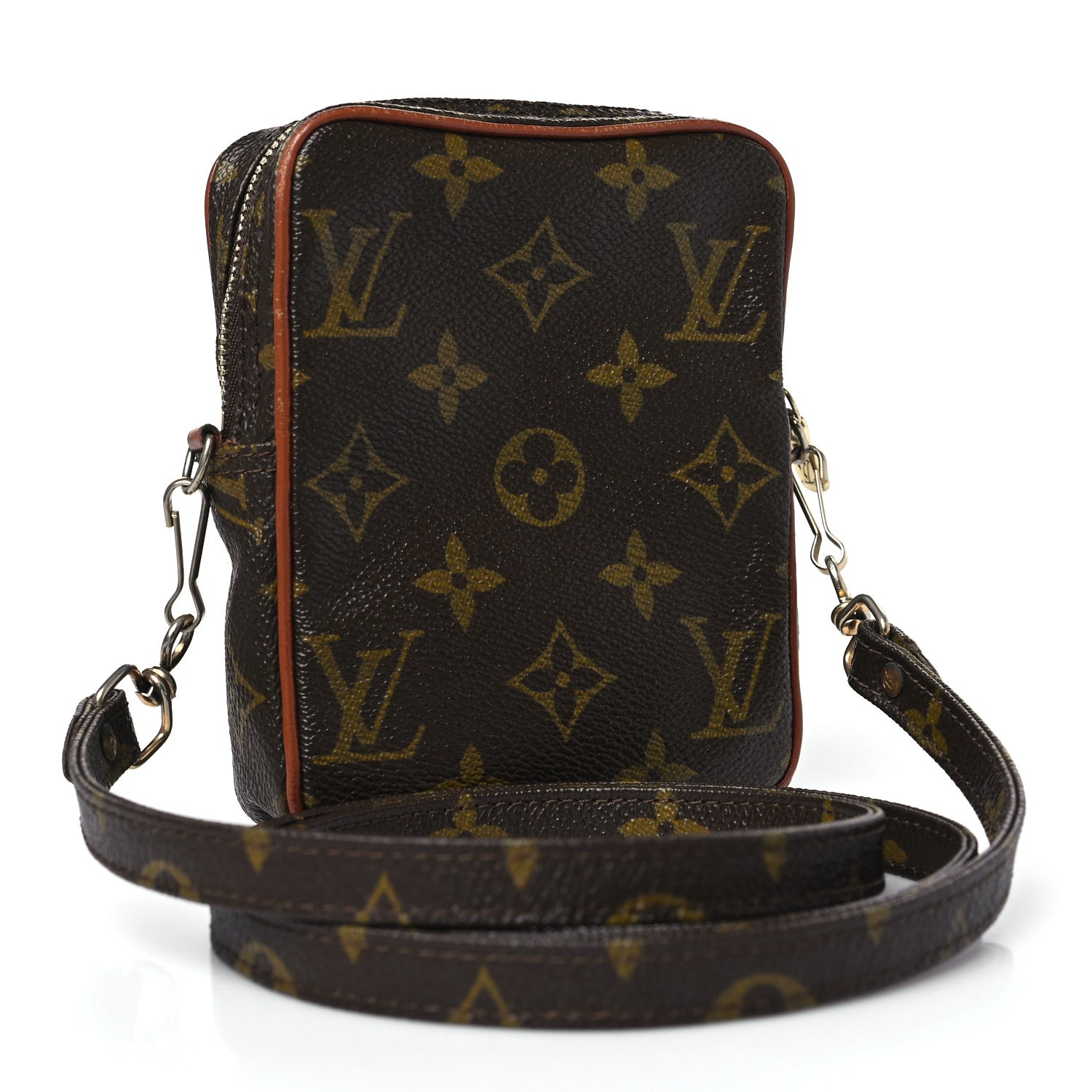 Louis Vuitton Monogram 2 of 8