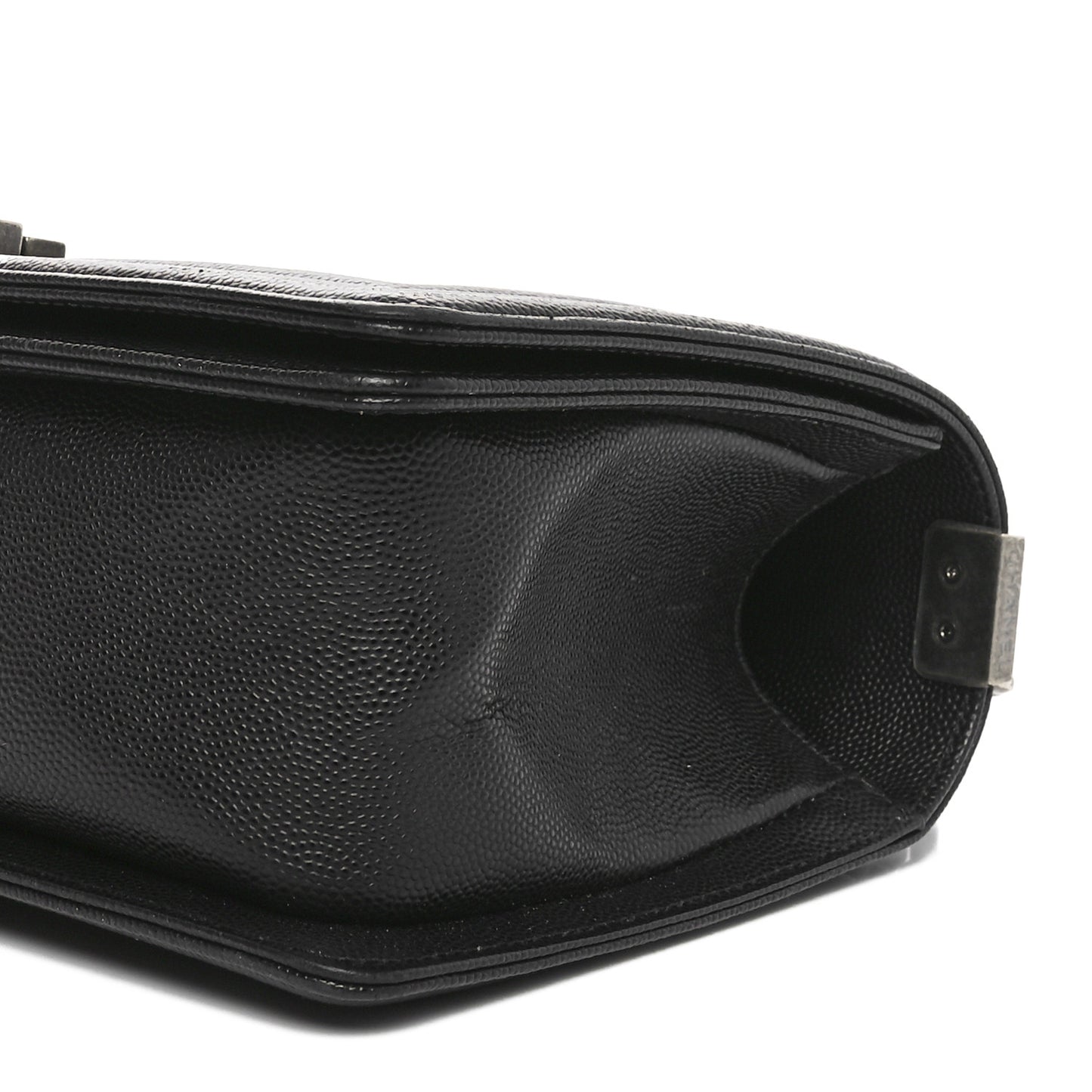 Caviar Quilted Medium Boy Flap Black
