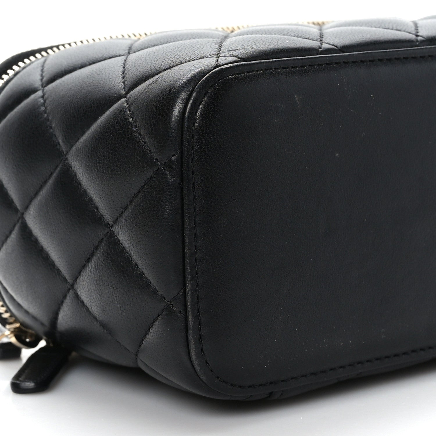 Chanel Lambskin Quilted Pearl Crush Small Vanity Case With Chain Black 9 of 10