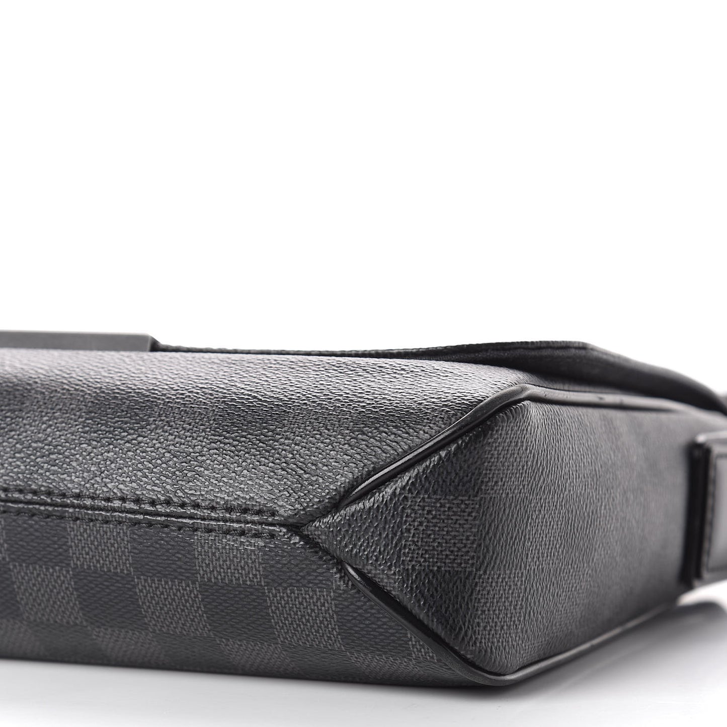 Damier Graphite District MM