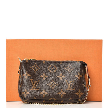 Louis Vuitton Monogram Mini Pochette Accessories 8 of 8