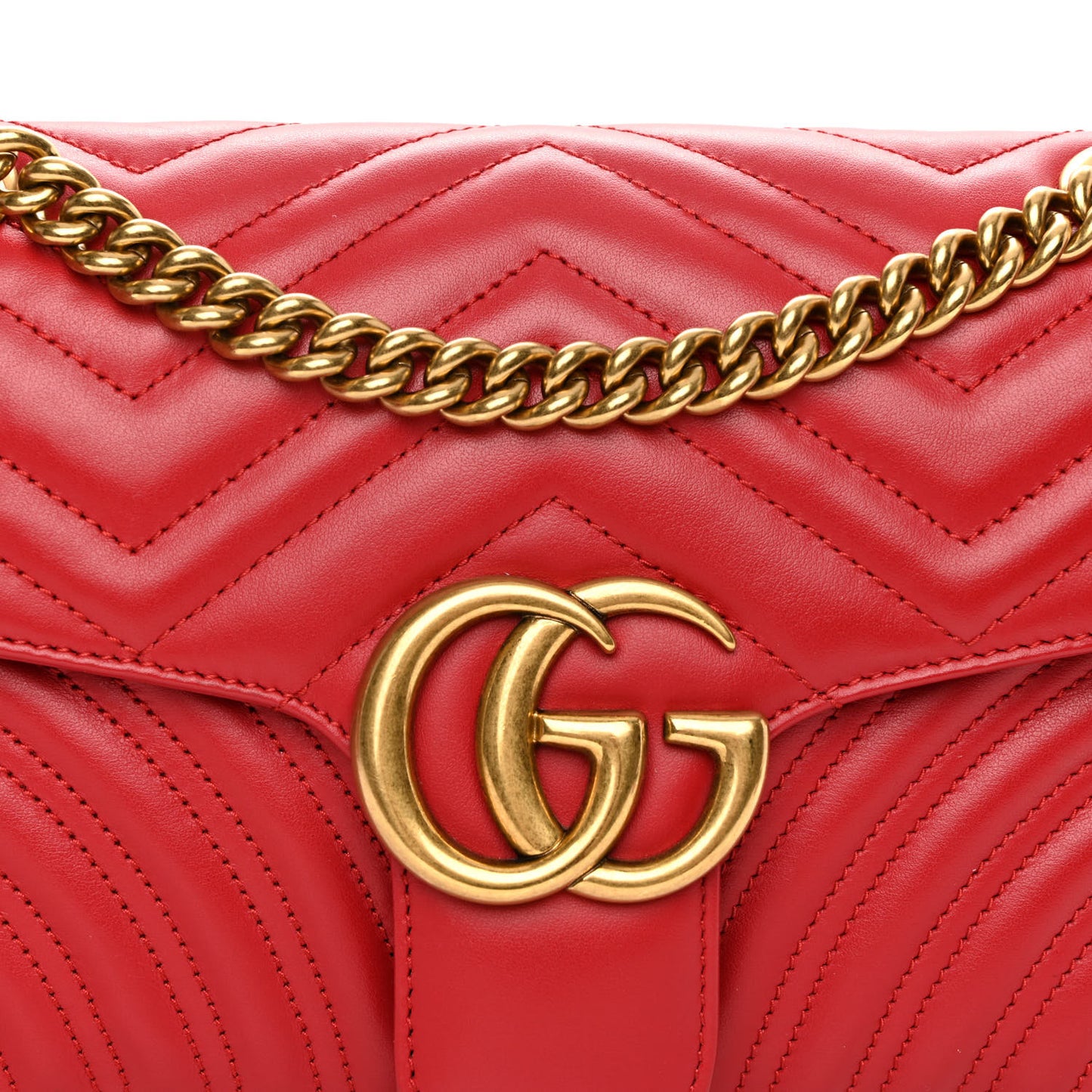 Calfskin Matelasse Small GG Marmont Shoulder Bag Hibiscus Red