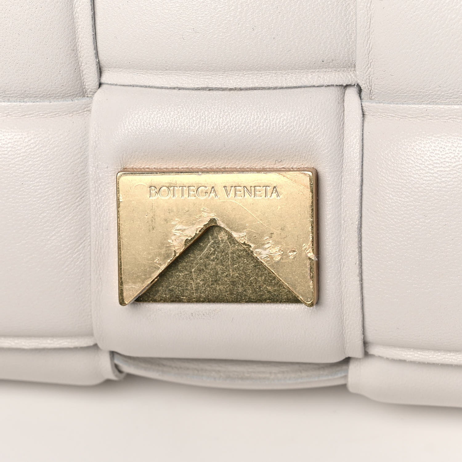 Bottega Veneta Lambskin Maxi Intreccio Padded Chain Cassette Crossbody Bag White 11 of 13