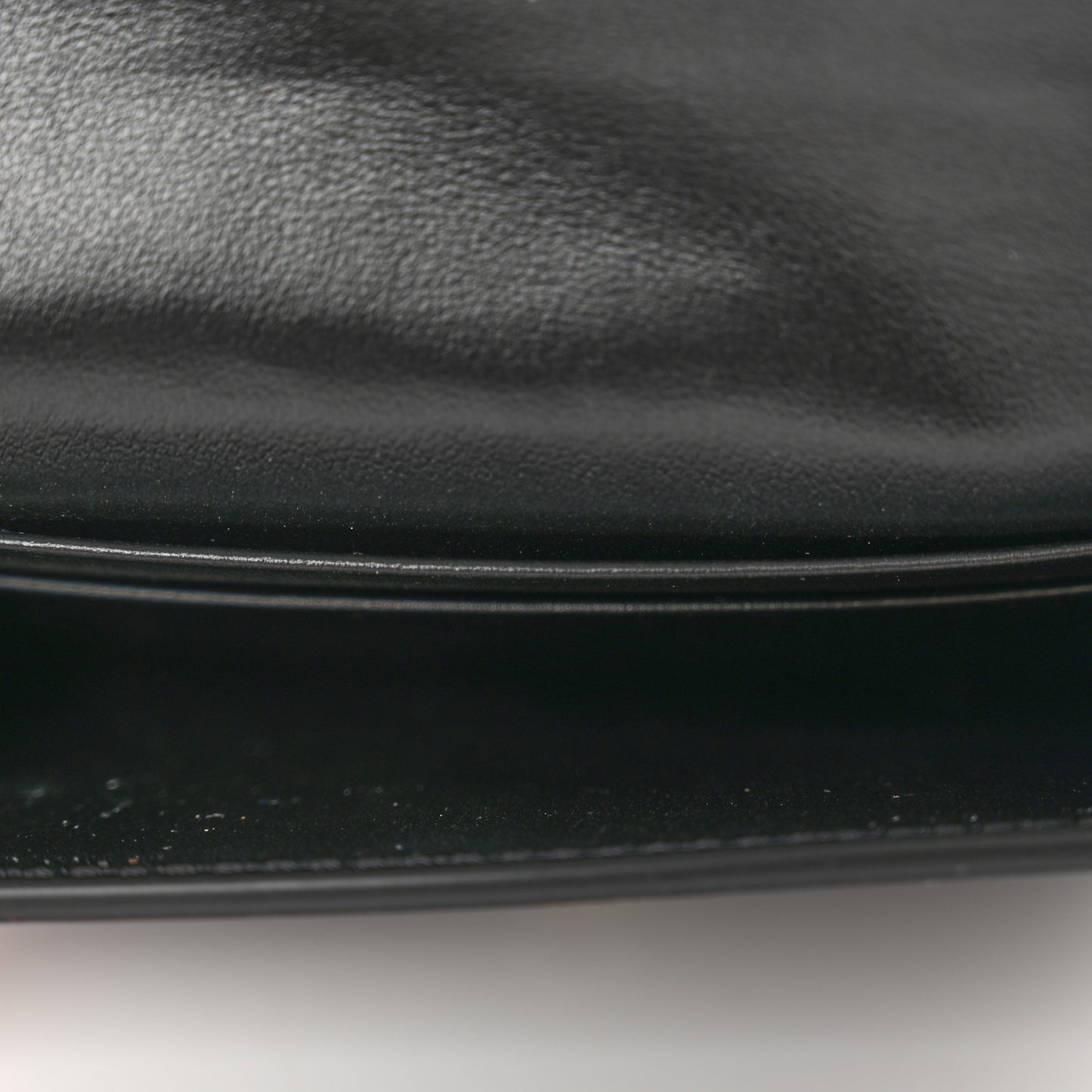 Shiny Calfskin Triomphe Flap Card Holder Black