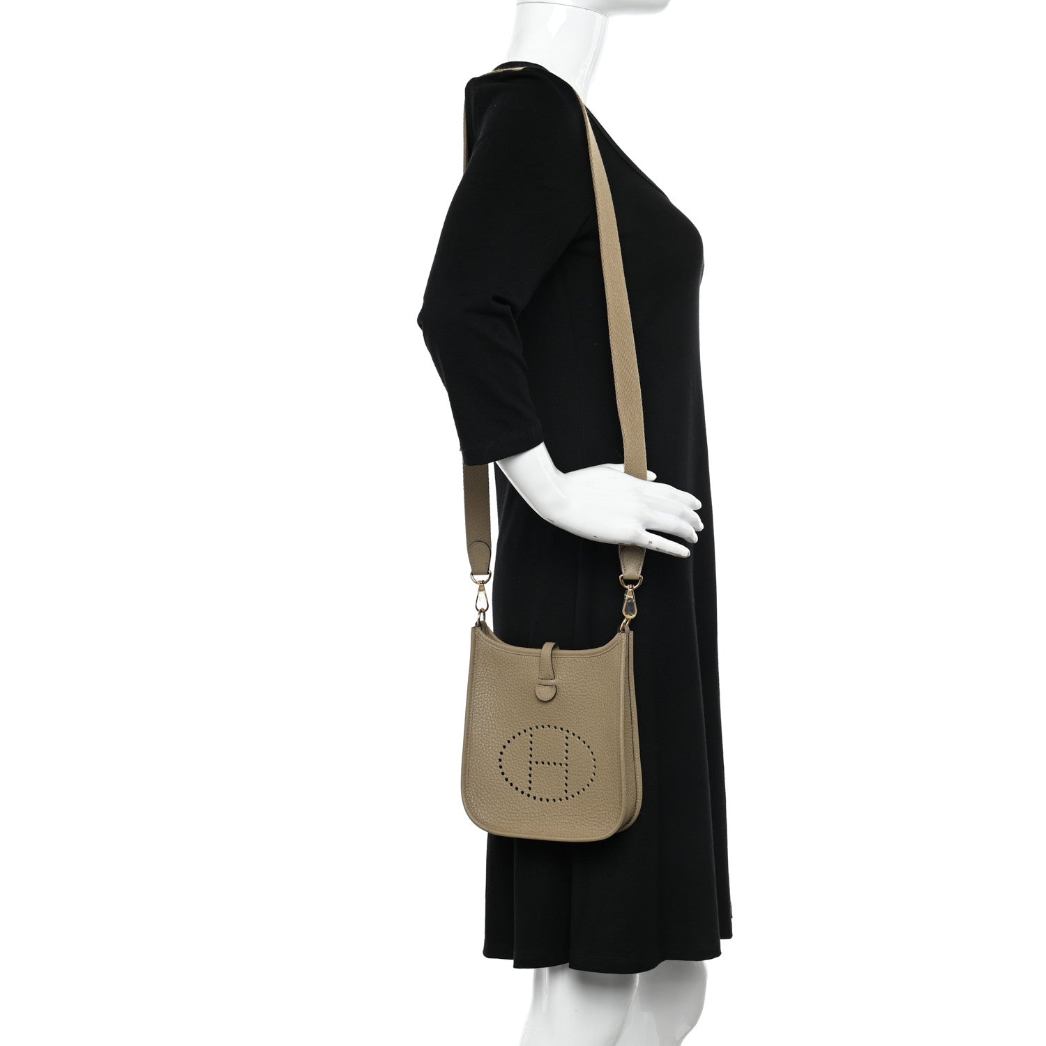 Hermes Taurillon Clemence Amazone Evelyne TPM Beige Marfa 2 of 10