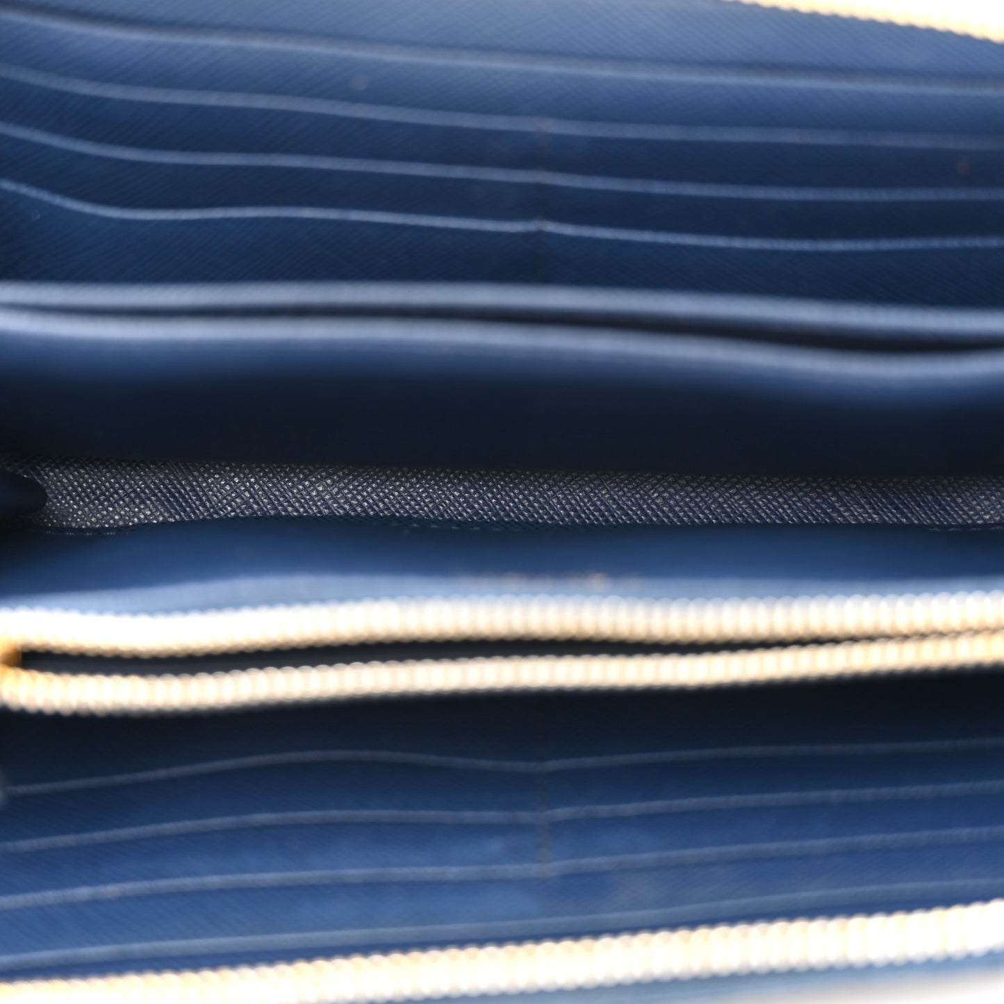 Saffiano Fiocco Bow Zip Around Wallet Bluette