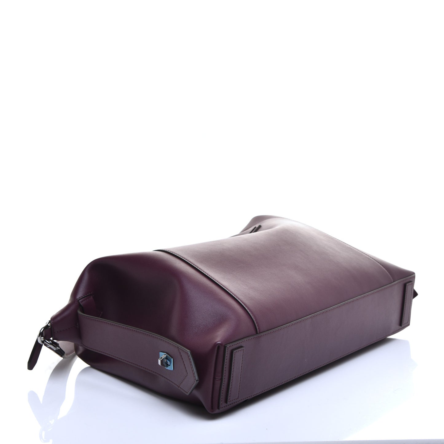 Smooth Calfskin Medium Soft Antigona Aubergine