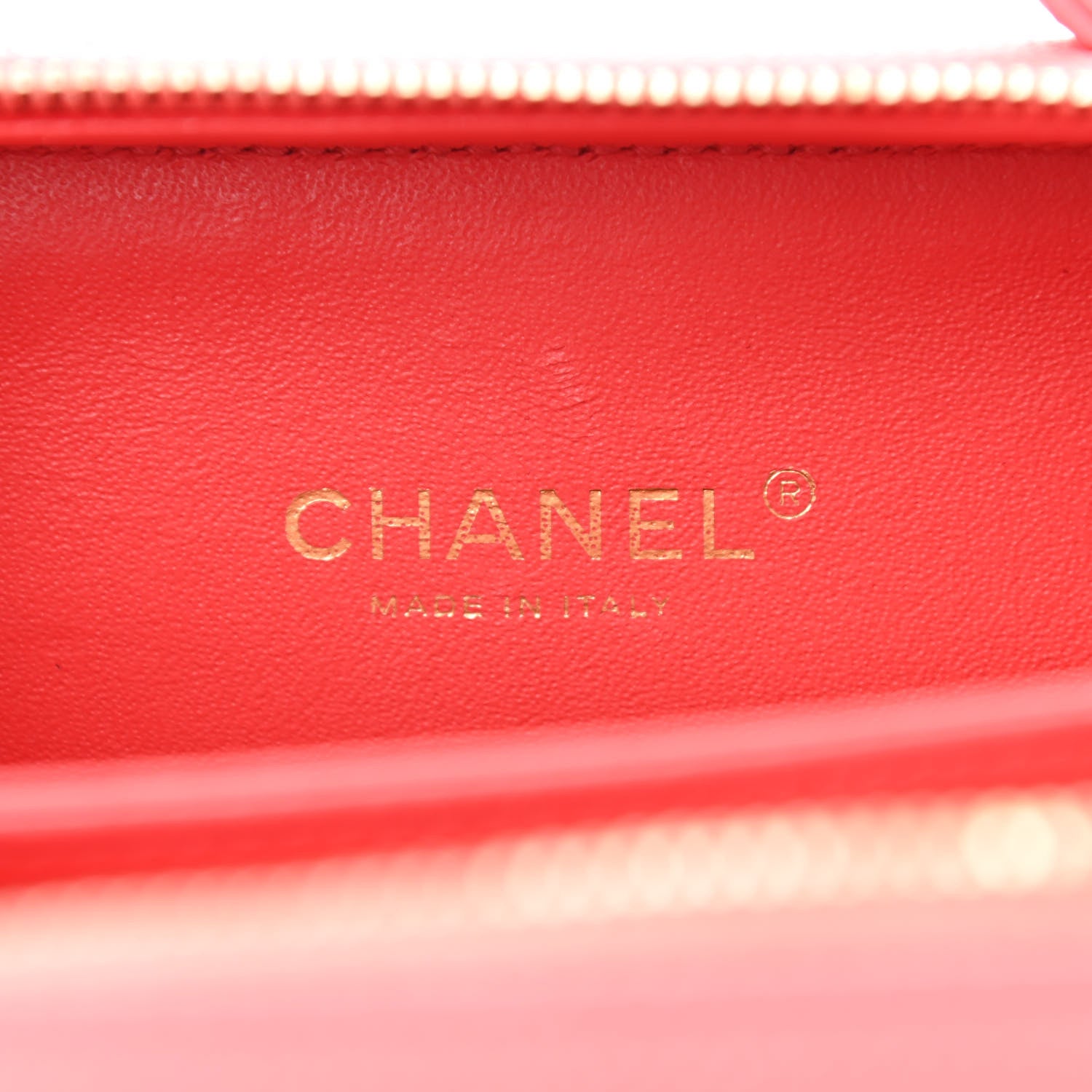 Chanel Caviar Quilted Small CC Filigree Vanity Case Coral 5 of 10