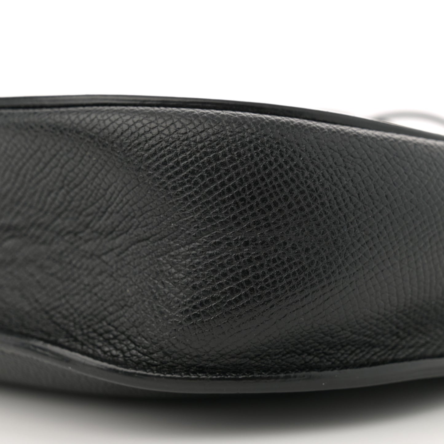 Grained Calfskin Compact Trotteur Black
