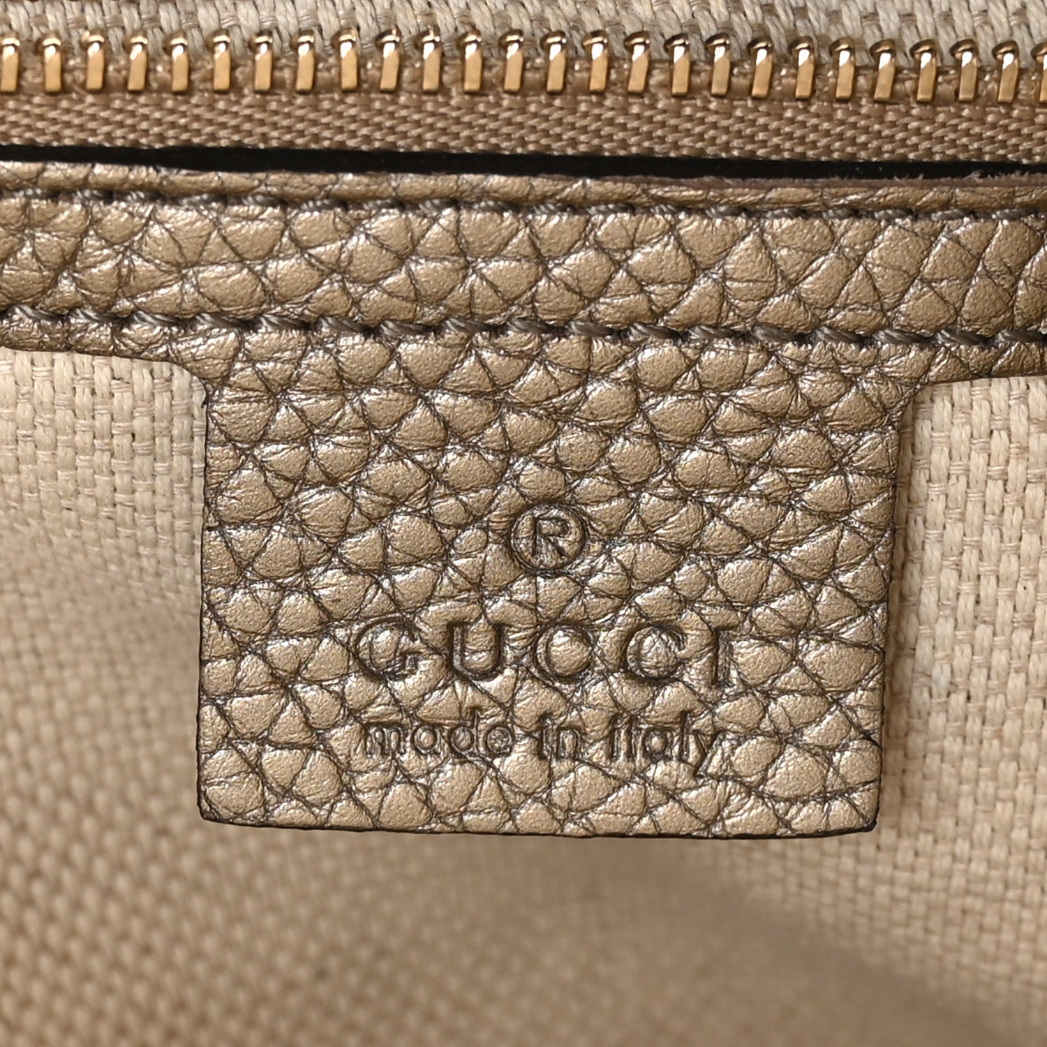 Gucci Metallic Pebbled Calfskin Medium Soho Chain Shoulder Bag Golden Beige 6 of 9
