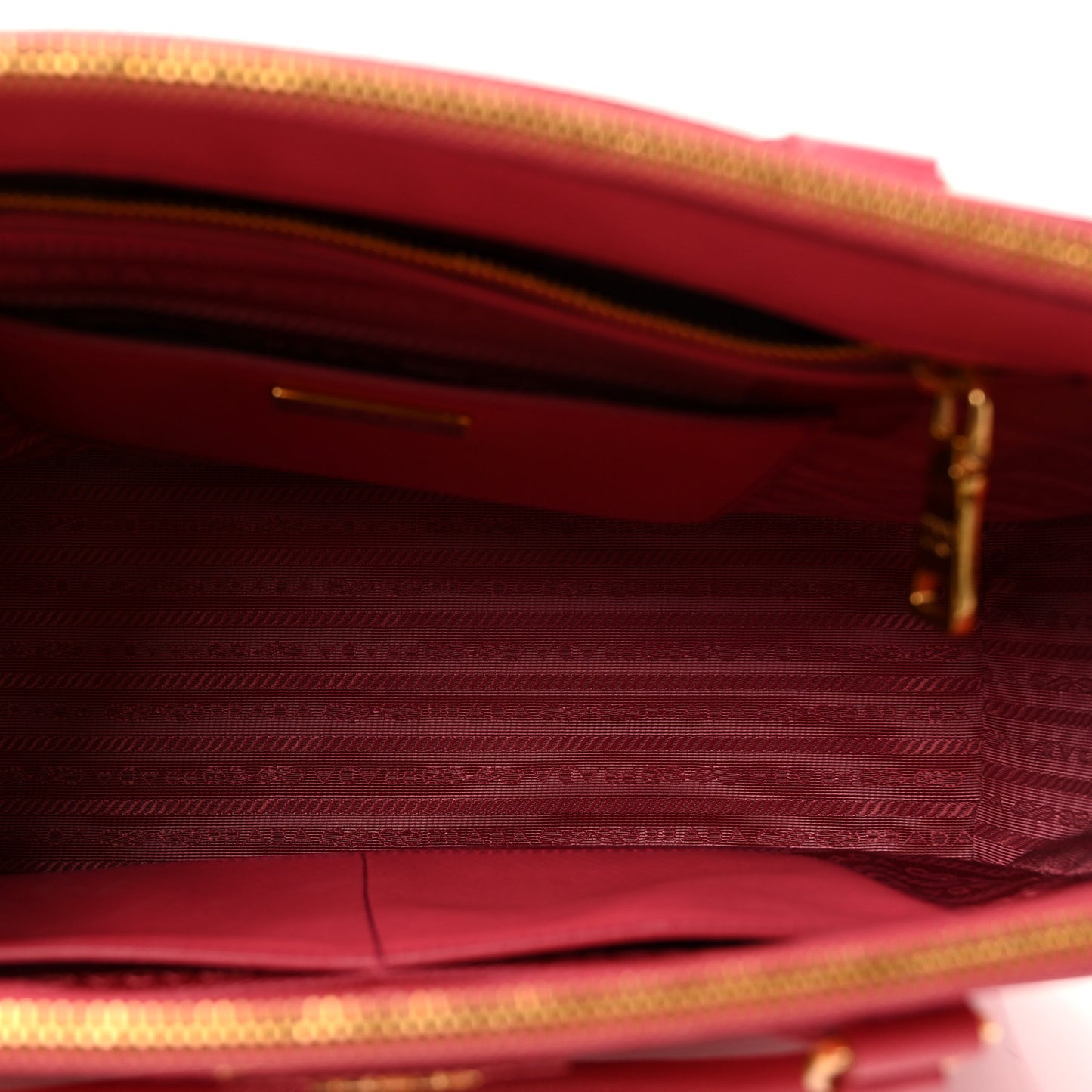 Saffiano Medium Galleria Double Zip Tote Tamaris