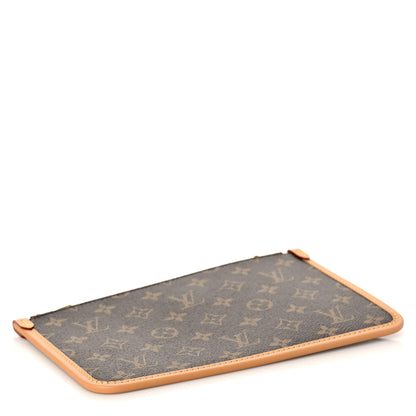 Louis Vuitton Monogram CarryAll MM Pochette 4 of 8